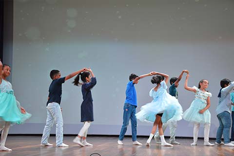 Assembly Grade 4B, 2024-2025 - 23