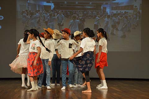 Assembly Grade 4C, 2024-2025 - 13