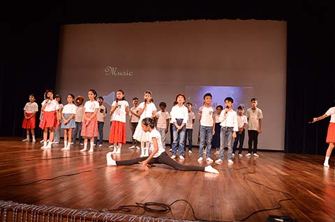 Assembly Grade 4C, 2024-2025 - 27