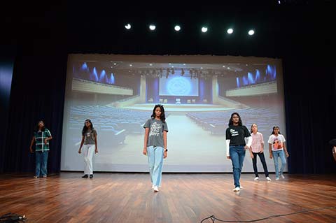 Assembly Grade 8C, 2024-2025 - 12