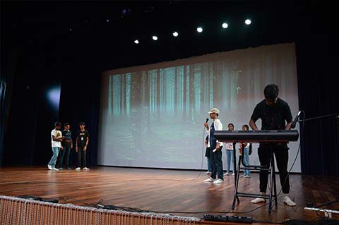 Assembly Grade 8C, 2024-2025 - 28