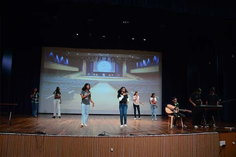 Assembly Grade 8C, 2024-2025 - 9