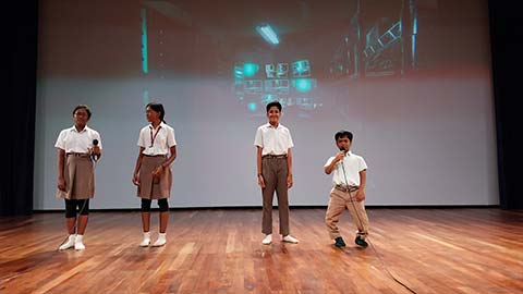 Assembly Grade 8D, 2024-2025 - 11