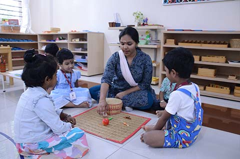 Montessori Scholastic